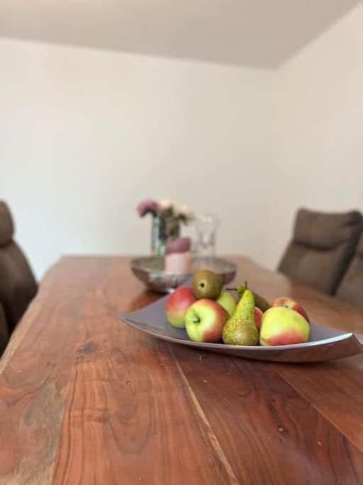 Moderne Gemuetliche Ferienwohnung In Friedrichshafen Luaran gambar