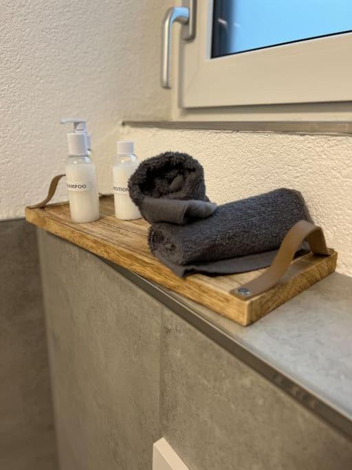 Moderne Gemuetliche Ferienwohnung In Friedrichshafen Luaran gambar